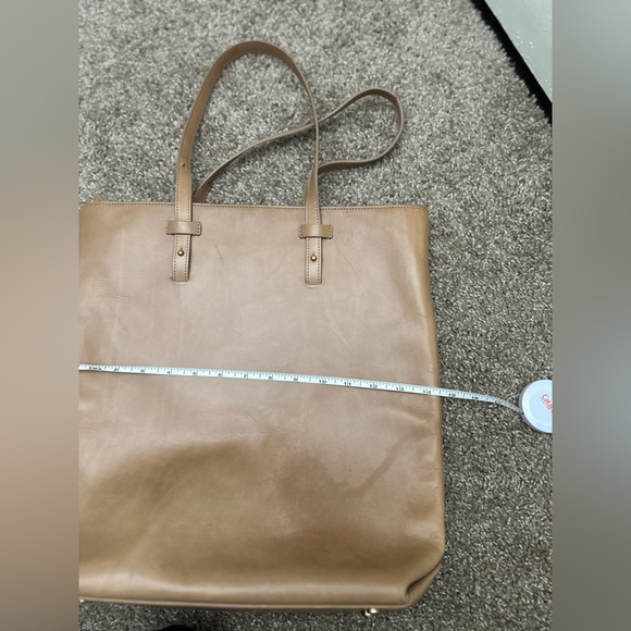 La Portegna Leather Tote Bag - Picture 3 of 11